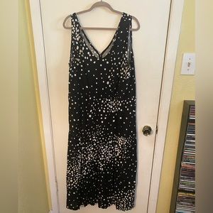 Venus - NWOT- black and white polka dot Maxi dress. Brand new- never worn- 1X